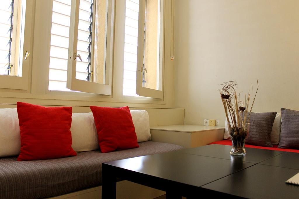 Sweet Bcn Apartments Barcelona Room photo