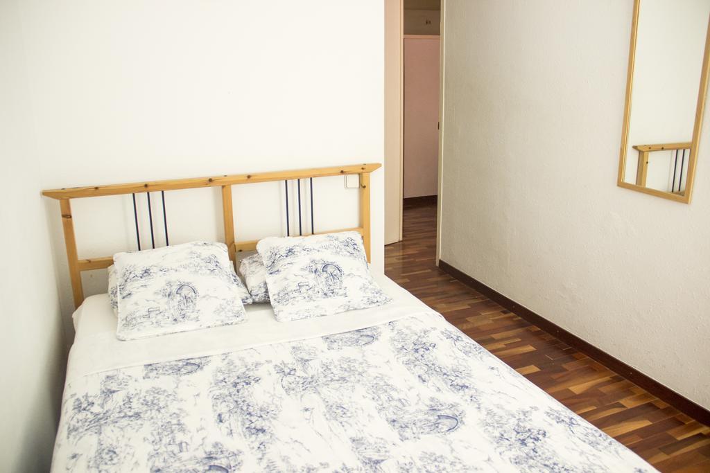 Sweet Bcn Apartments Barcelona Room photo