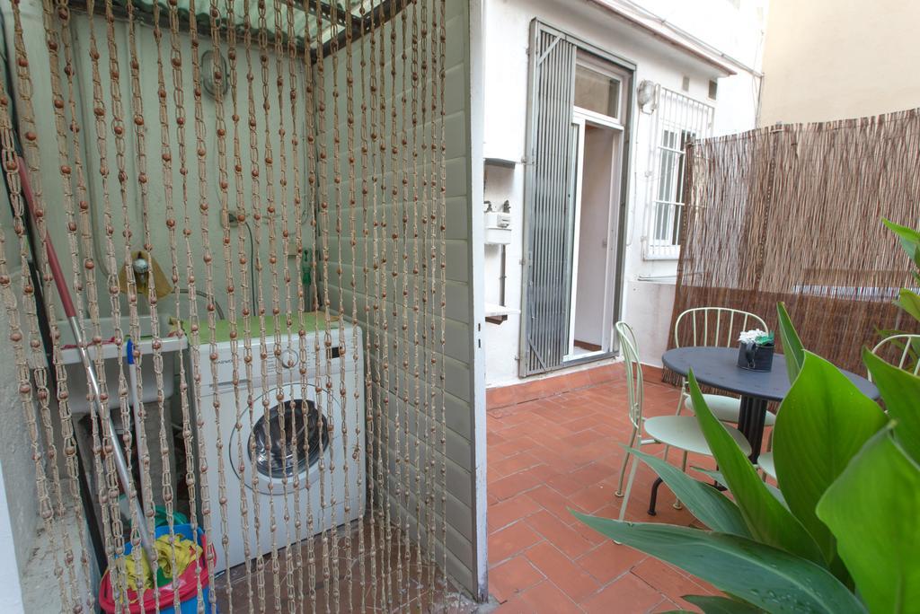 Sweet Bcn Apartments Barcelona Exterior photo